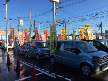 特選中古車・・・ゾクゾク入荷中～！